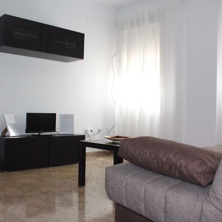 Amazing And Clean Studio Very Close To City Center Malaga Luaran gambar