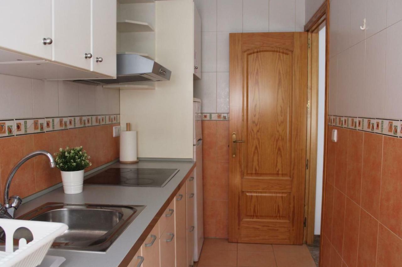 Amazing And Clean Studio Very Close To City Center Malaga Luaran gambar