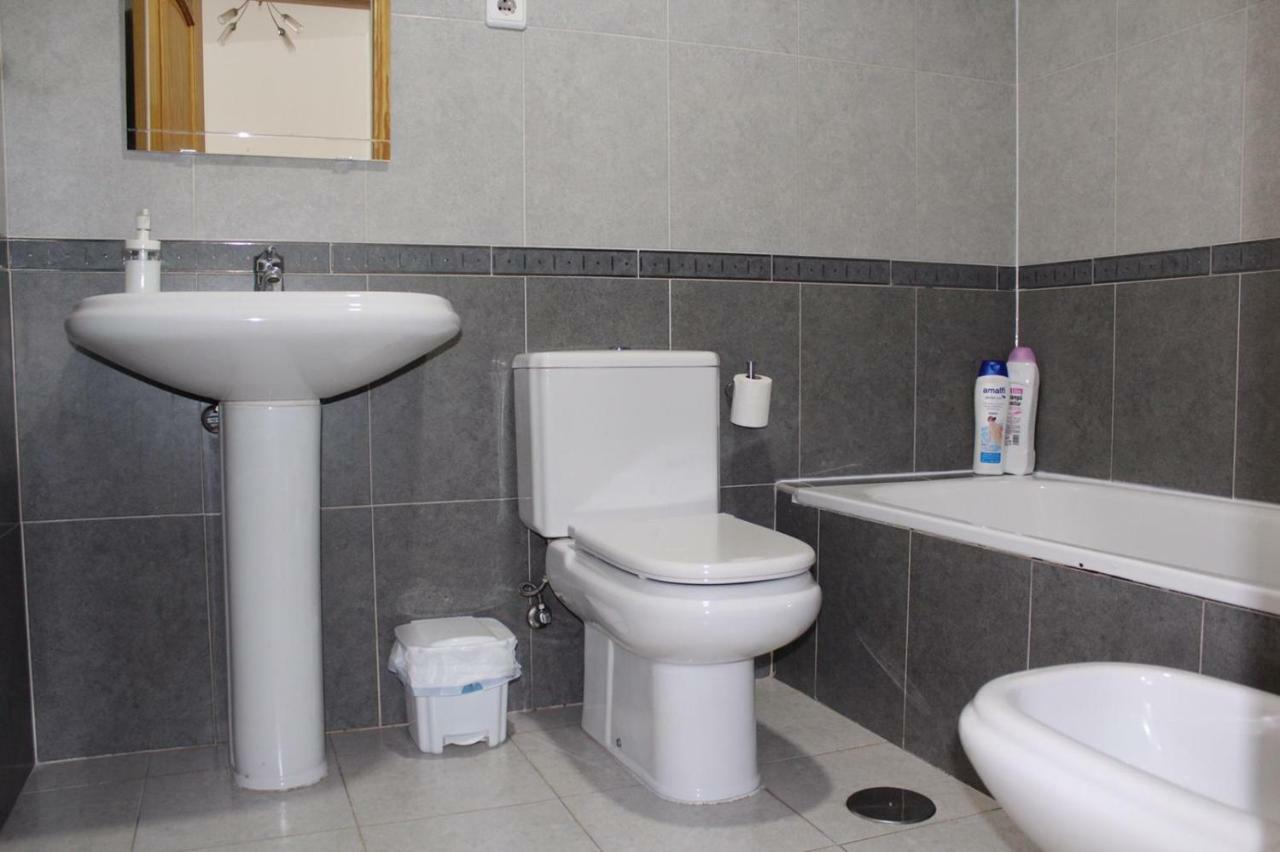 Amazing And Clean Studio Very Close To City Center Malaga Luaran gambar