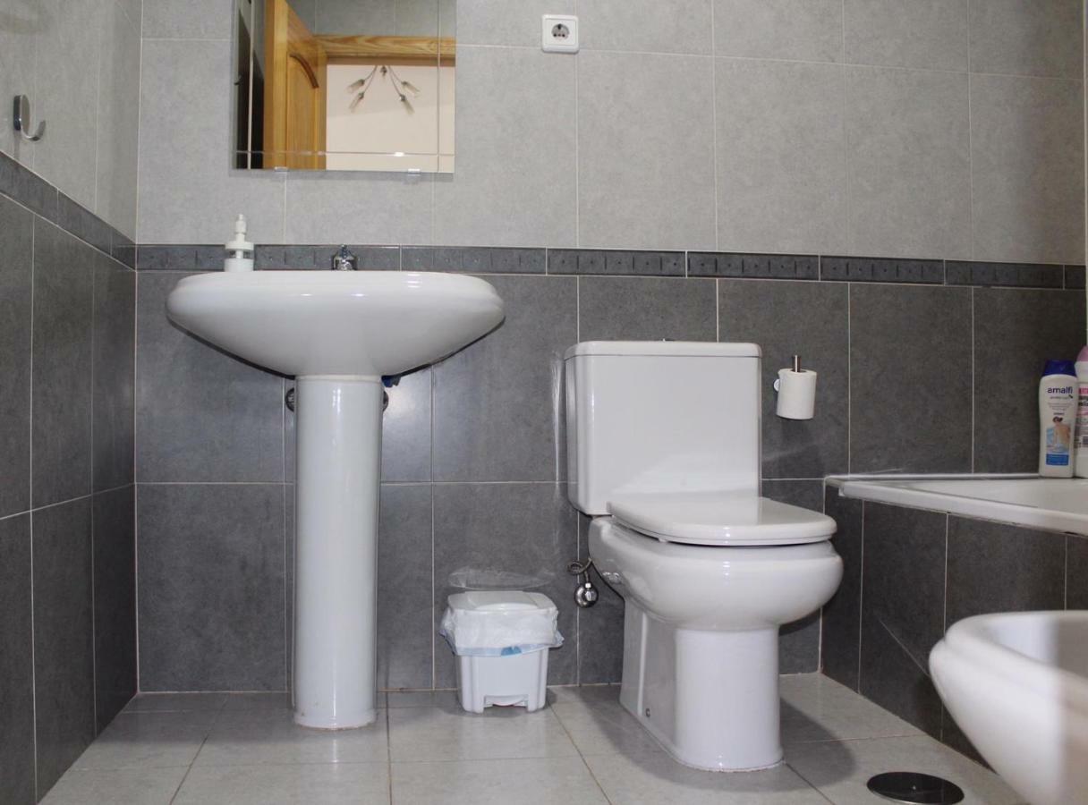 Amazing And Clean Studio Very Close To City Center Malaga Luaran gambar