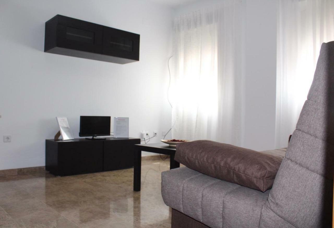 Amazing And Clean Studio Very Close To City Center Malaga Luaran gambar